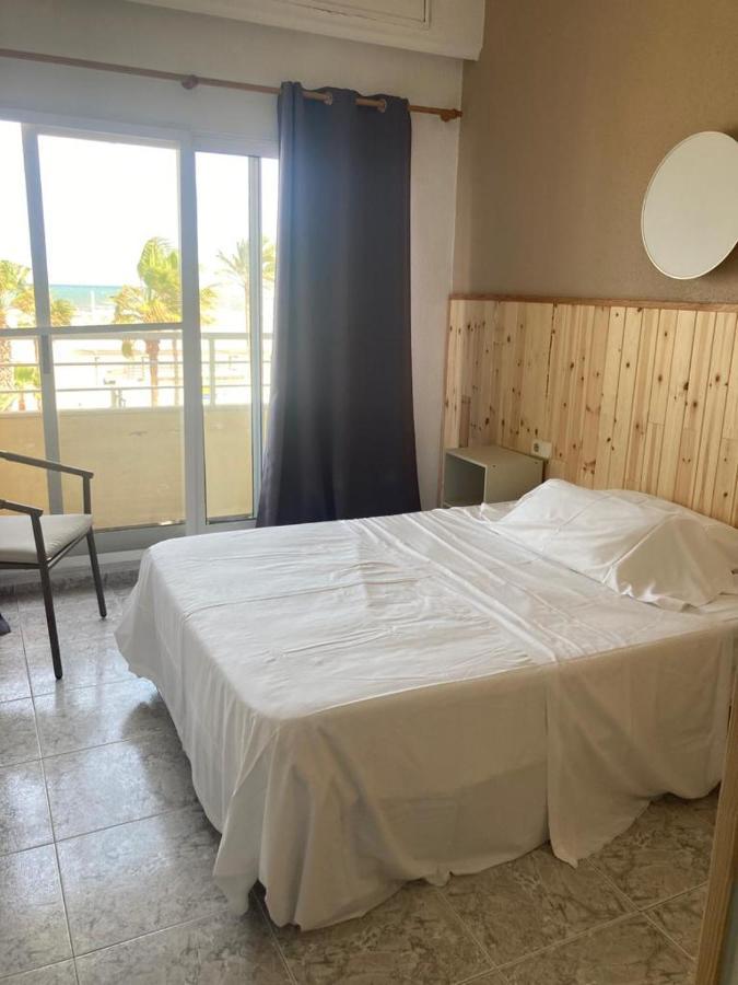 Malvarrosa Beach Rooms Valencia Exterior foto